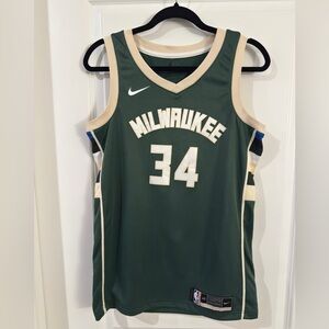 Milwaukee Bucks Giannis Antetokounmpo Nike Hunter Green Swingman Jersey - Size S